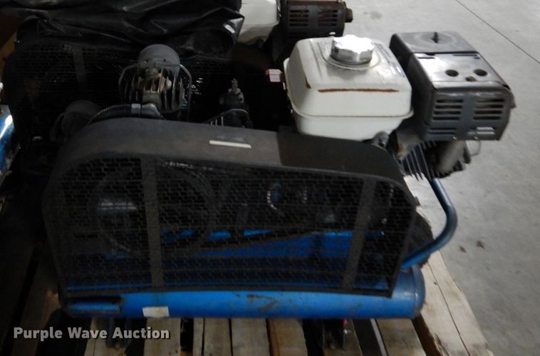 image for item HY9544 (2) Puma air compressors