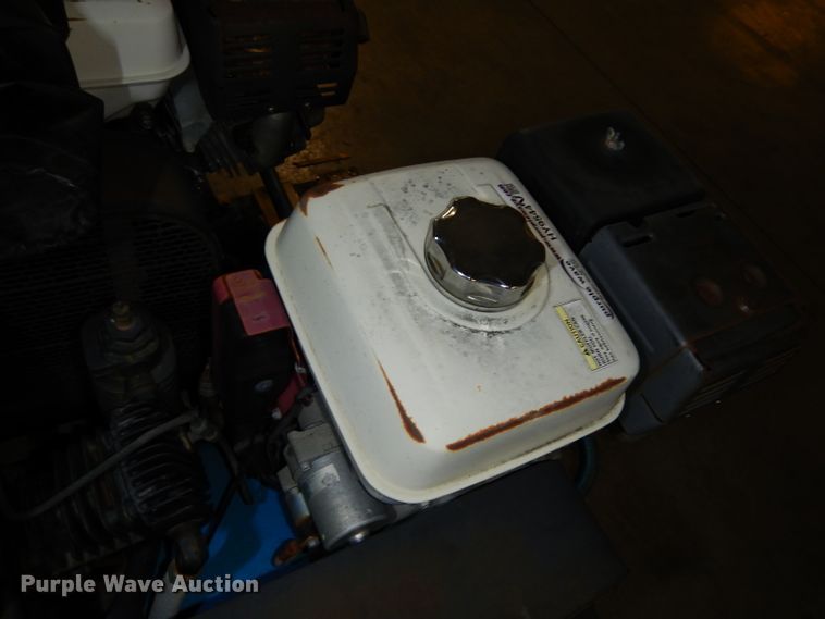 image for item HY9544 (2) Puma air compressors