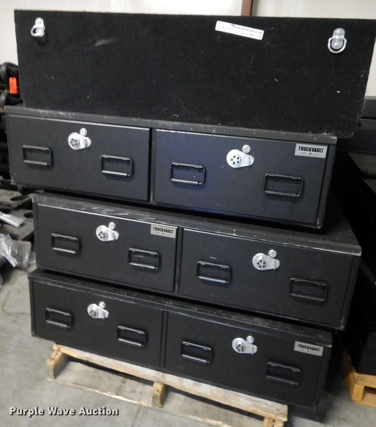 image for item HY9546 (4) Truckvault vaults