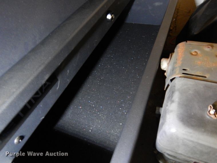 image for item HY9550 (5) Setina truck vaults