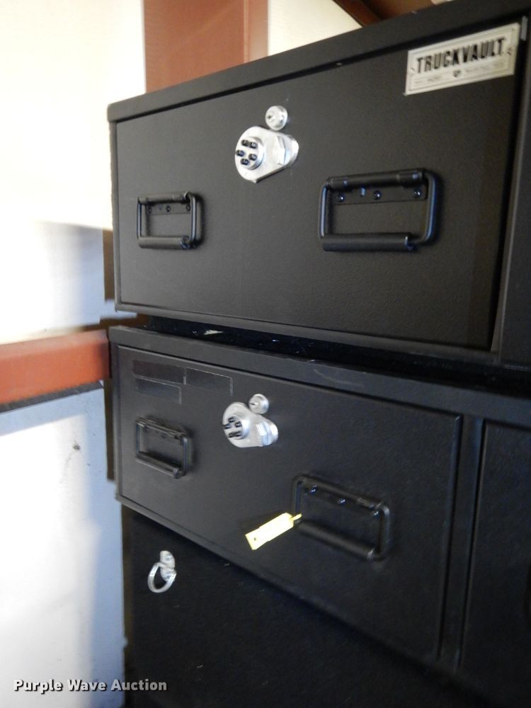 image for item HY9551 (4) Truckvault vaults