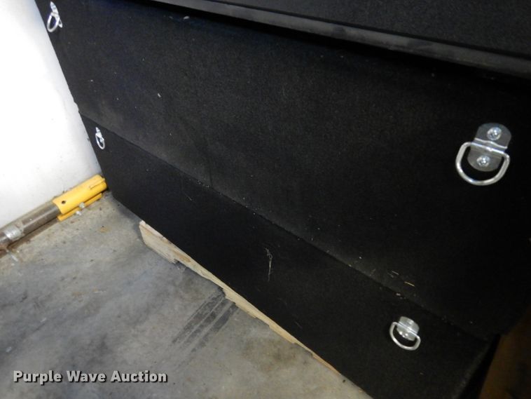 image for item HY9551 (4) Truckvault vaults