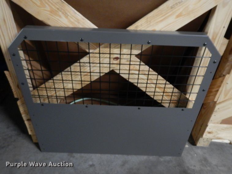 image for item HY9552 Approximately 38 Pro Gard cage dividers