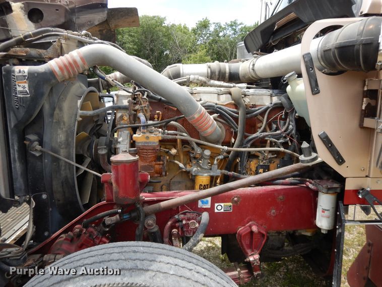 image for item DF5278 2005 Kenworth W900  semi truck