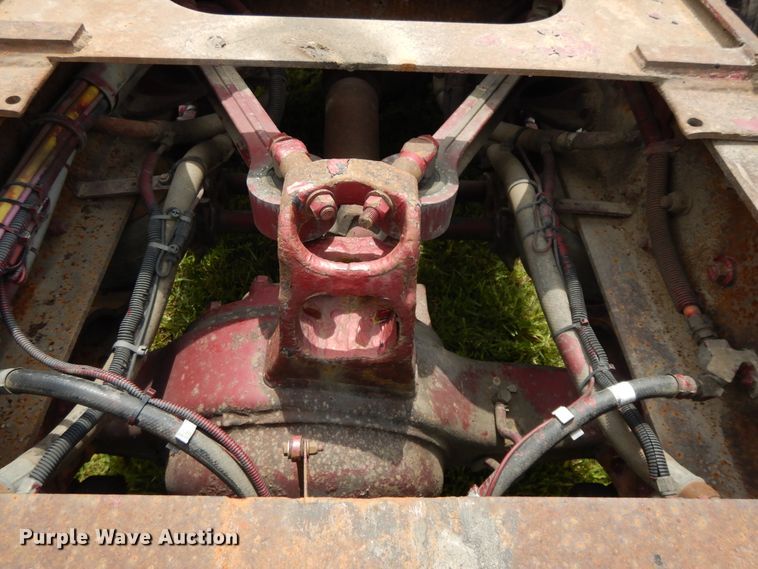 image for item DF5278 2005 Kenworth W900  semi truck