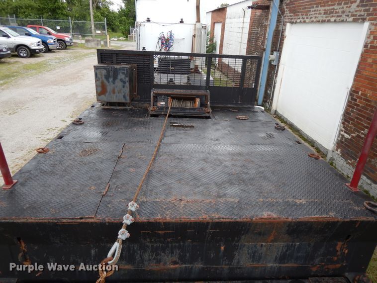 image for item DF5298 2007 Trail King TK70HT-482 drop deck equipment trailer