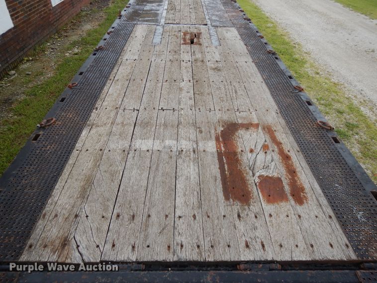 image for item DF5298 2007 Trail King TK70HT-482 drop deck equipment trailer