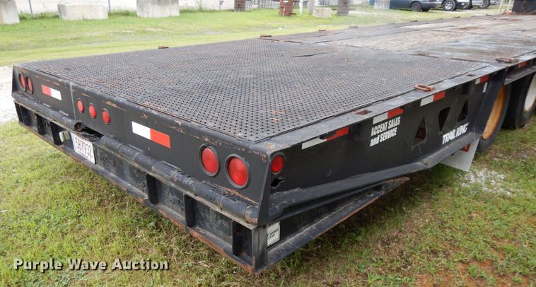image for item DF5298 2007 Trail King TK70HT-482 drop deck equipment trailer