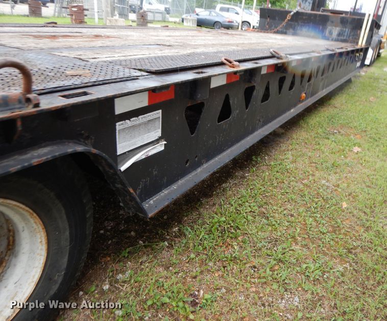 image for item DF5298 2007 Trail King TK70HT-482 drop deck equipment trailer