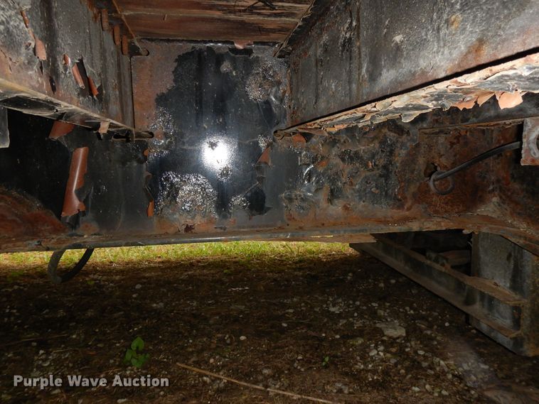 image for item DF5298 2007 Trail King TK70HT-482 drop deck equipment trailer