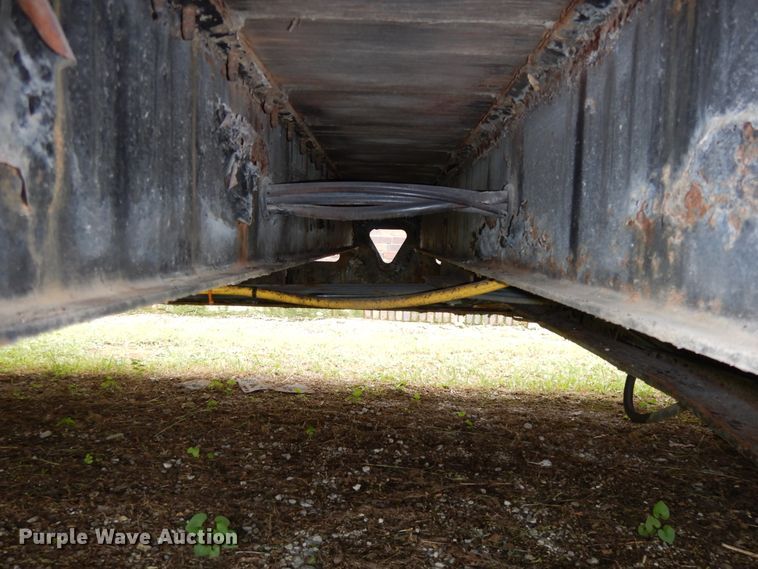 image for item DF5298 2007 Trail King TK70HT-482 drop deck equipment trailer