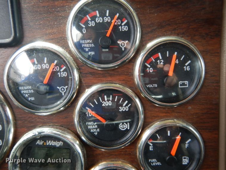 image for item DG6868 2007 Western Star 4900FA  semi truck