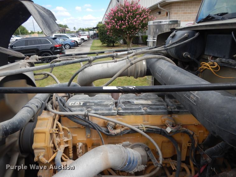 image for item DG6868 2007 Western Star 4900FA  semi truck