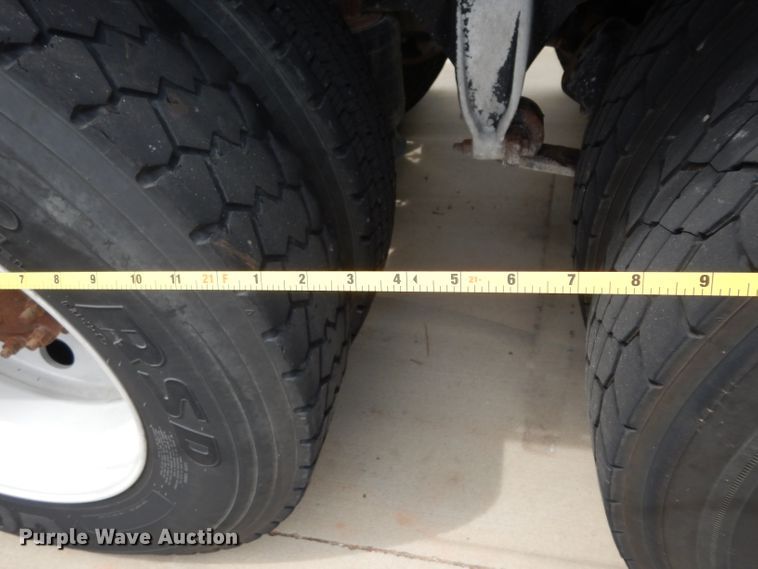 image for item DG6868 2007 Western Star 4900FA  semi truck