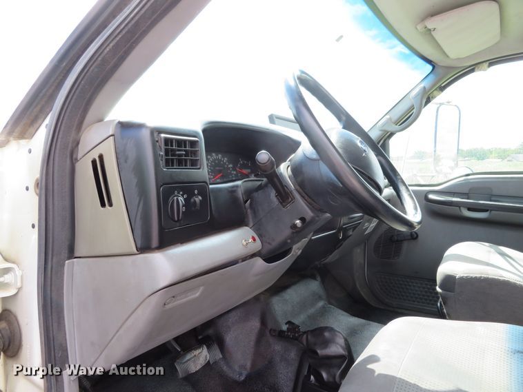 image for item DH1111 2008 Ford F650 Super Duty  box truck