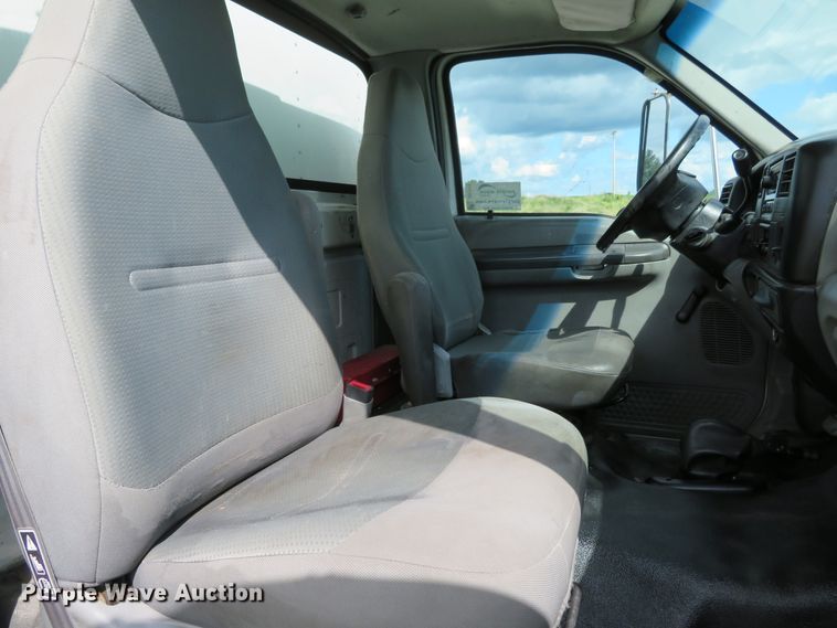 image for item DH1111 2008 Ford F650 Super Duty  box truck