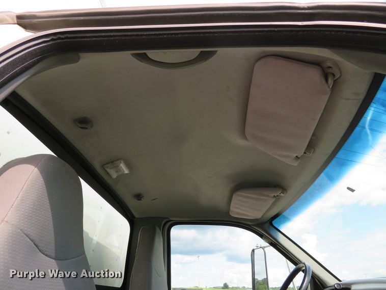 image for item DH1111 2008 Ford F650 Super Duty  box truck