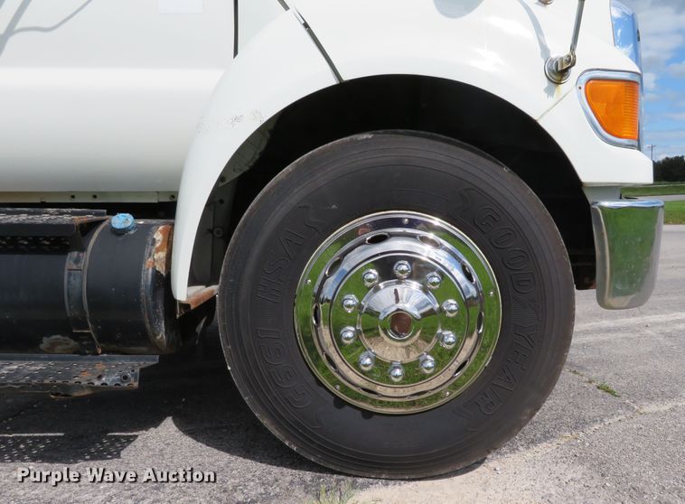 image for item DH1111 2008 Ford F650 Super Duty  box truck