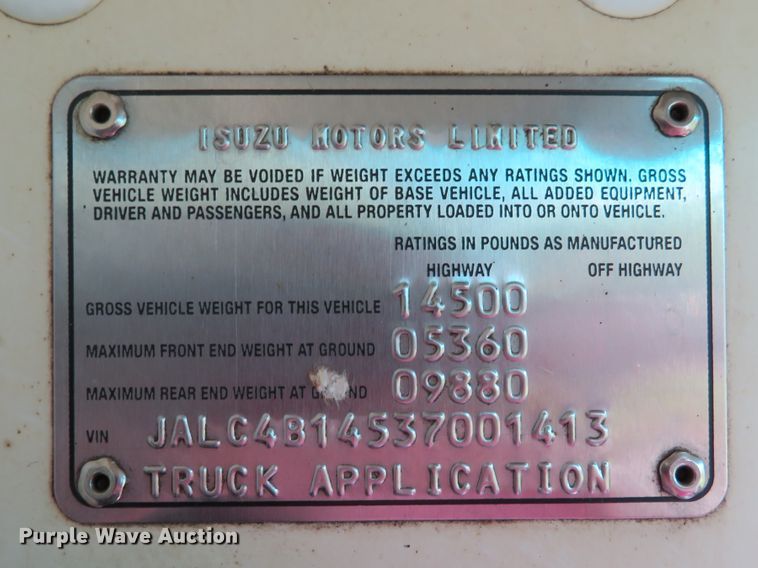 image for item DH1124 2003 Isuzu NPC7SC  flatbed truck