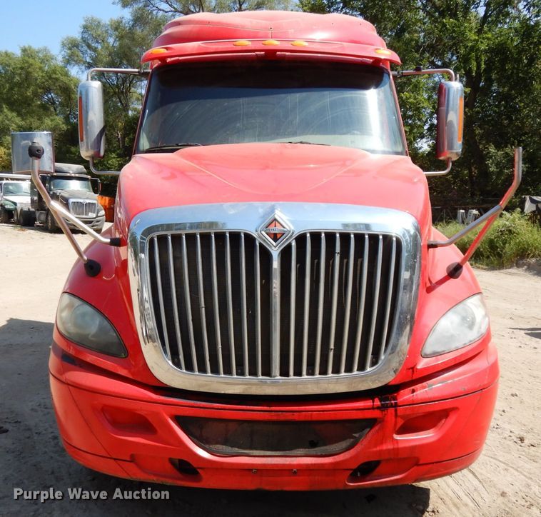 image for item DH6605 2012 International ProStar Plus 122  semi truck