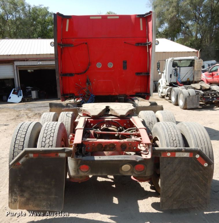 image for item DH6605 2012 International ProStar Plus 122  semi truck