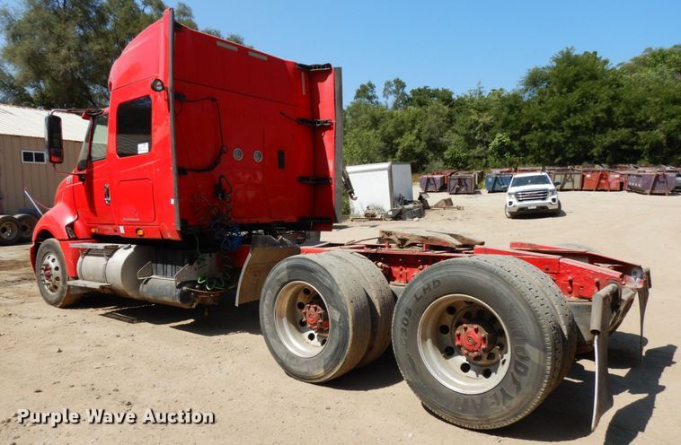 image for item DH6605 2012 International ProStar Plus 122  semi truck