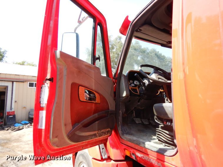 image for item DH6605 2012 International ProStar Plus 122  semi truck