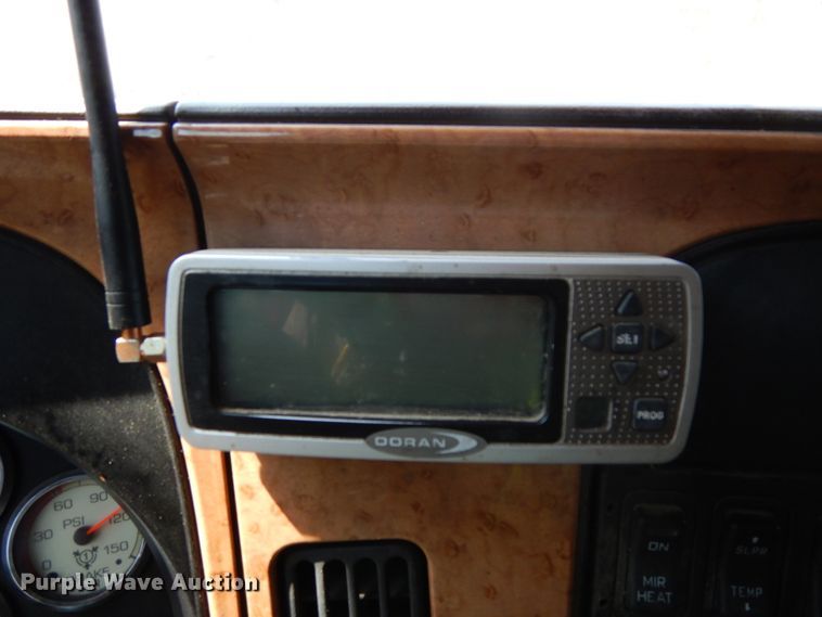 image for item DH6605 2012 International ProStar Plus 122  semi truck