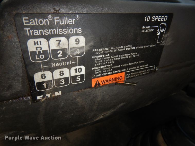 image for item DH6605 2012 International ProStar Plus 122  semi truck