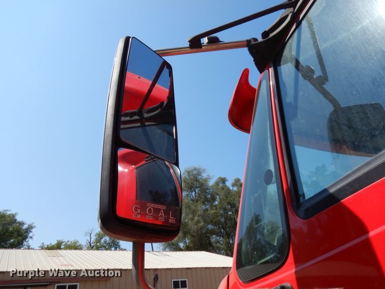 image for item DH6605 2012 International ProStar Plus 122  semi truck