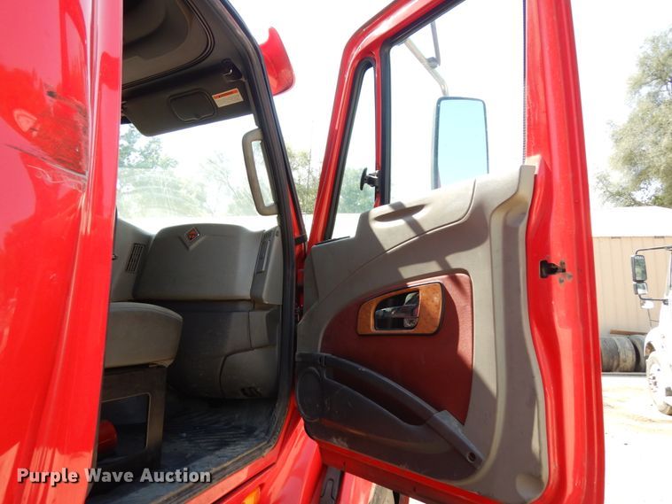 image for item DH6605 2012 International ProStar Plus 122  semi truck