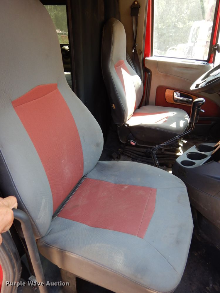 image for item DH6605 2012 International ProStar Plus 122  semi truck