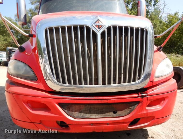 image for item DH6605 2012 International ProStar Plus 122  semi truck