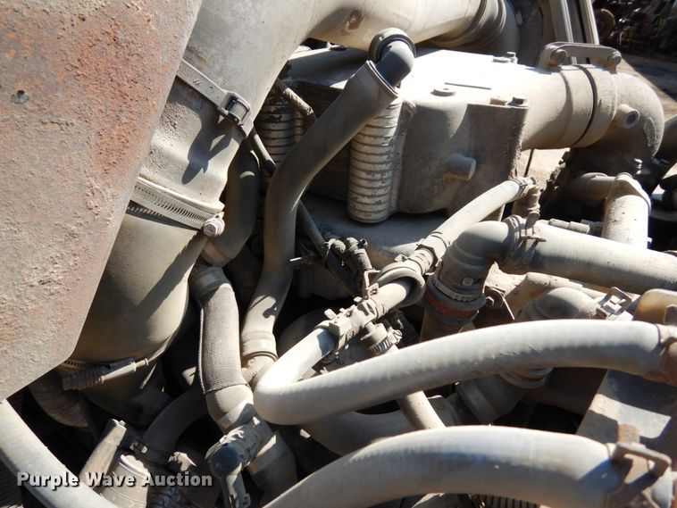 image for item DH6606 2011 International TranStar 8600  semi truck