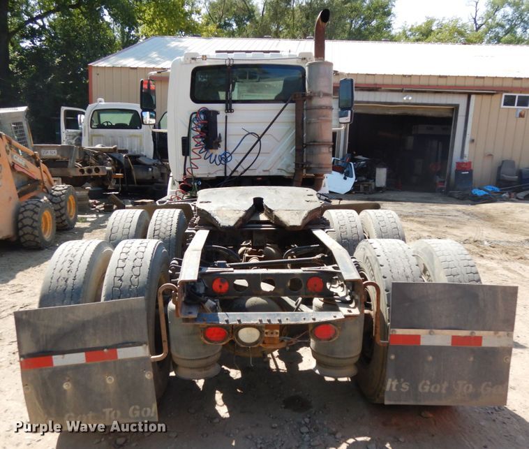 image for item DH6607 2012 International TranStar 8600  semi truck