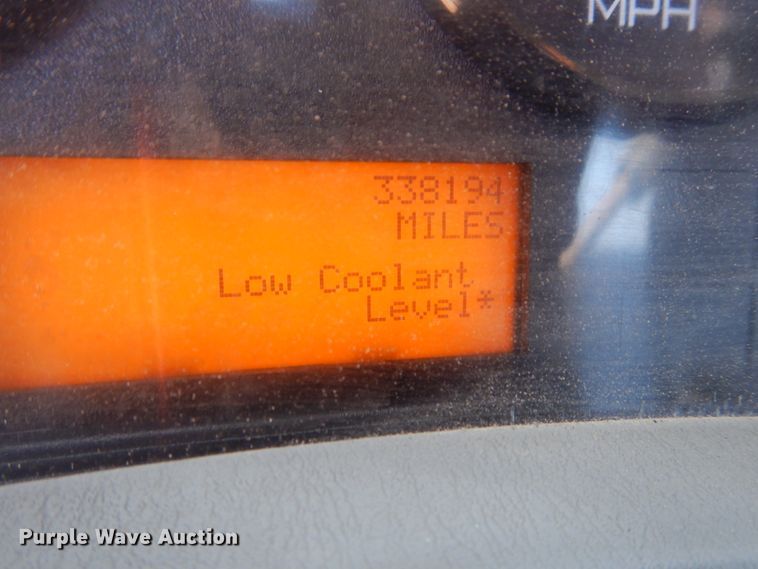 image for item DH6607 2012 International TranStar 8600  semi truck