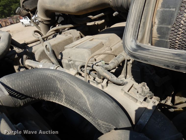 image for item DH6607 2012 International TranStar 8600  semi truck