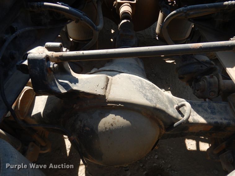 image for item DH6607 2012 International TranStar 8600  semi truck