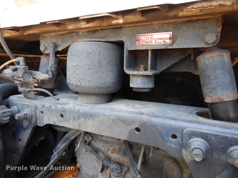 image for item DH6607 2012 International TranStar 8600  semi truck