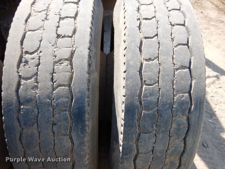 image for item DH6607 2012 International TranStar 8600  semi truck