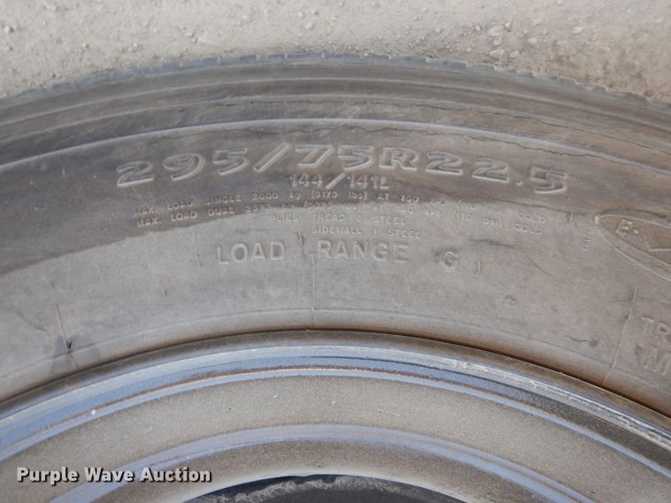 image for item DH6607 2012 International TranStar 8600  semi truck