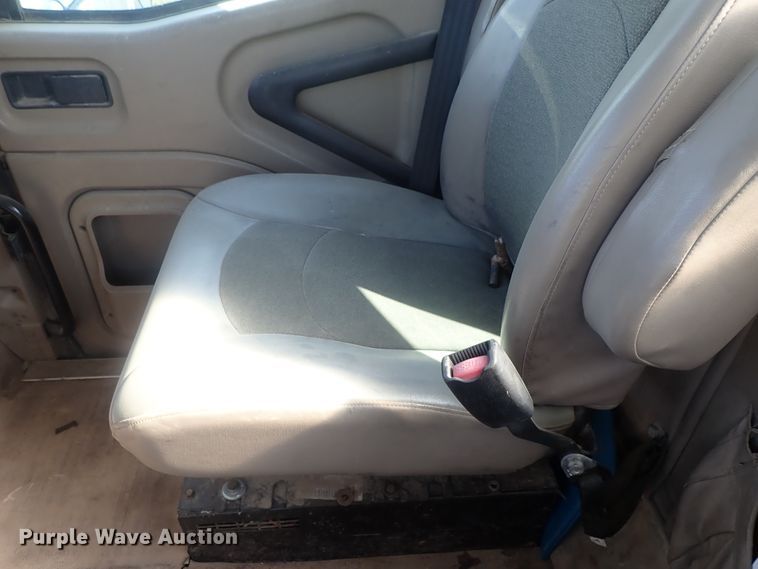 image for item DI4595 2006 International 9400i  semi truck