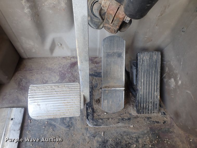 image for item DI4595 2006 International 9400i  semi truck