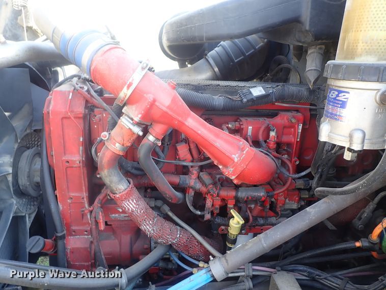 image for item DI4595 2006 International 9400i  semi truck