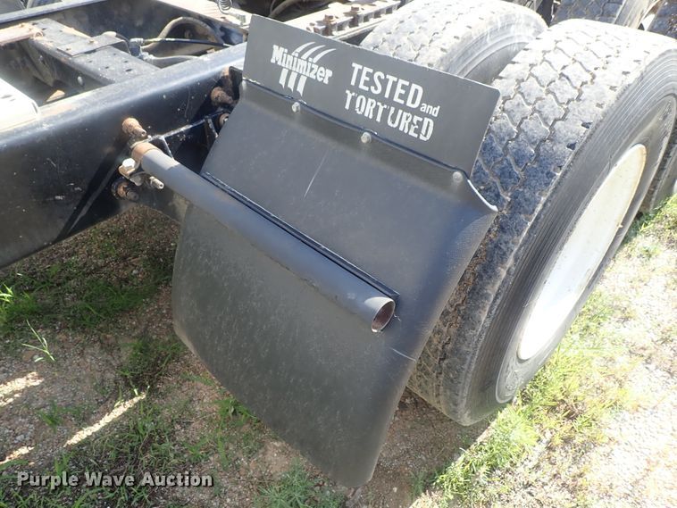 image for item DI4595 2006 International 9400i  semi truck