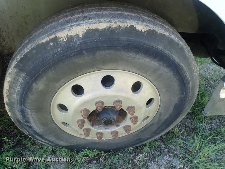 image for item DI4595 2006 International 9400i  semi truck