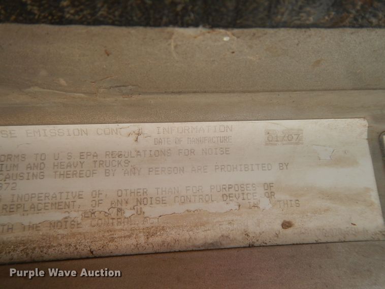 image for item DI5272 2007 Freightliner Columbia  semi truck