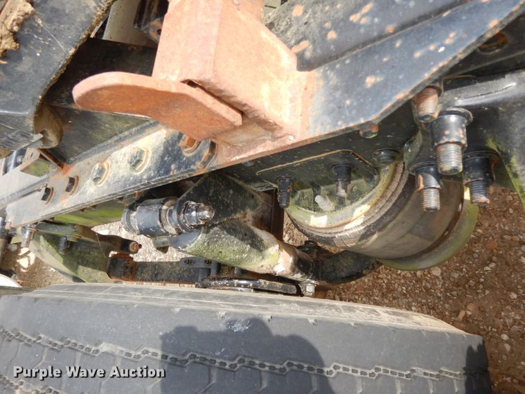 image for item DI5272 2007 Freightliner Columbia  semi truck