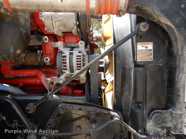 image for item DJ0750 2012 Kenworth T700  semi truck