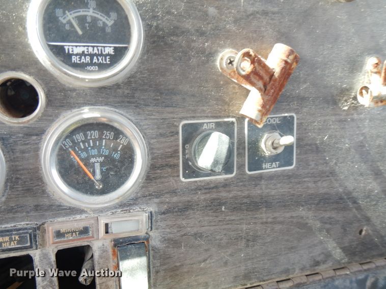 image for item FN9321 1980 Kenworth W900  semi truck